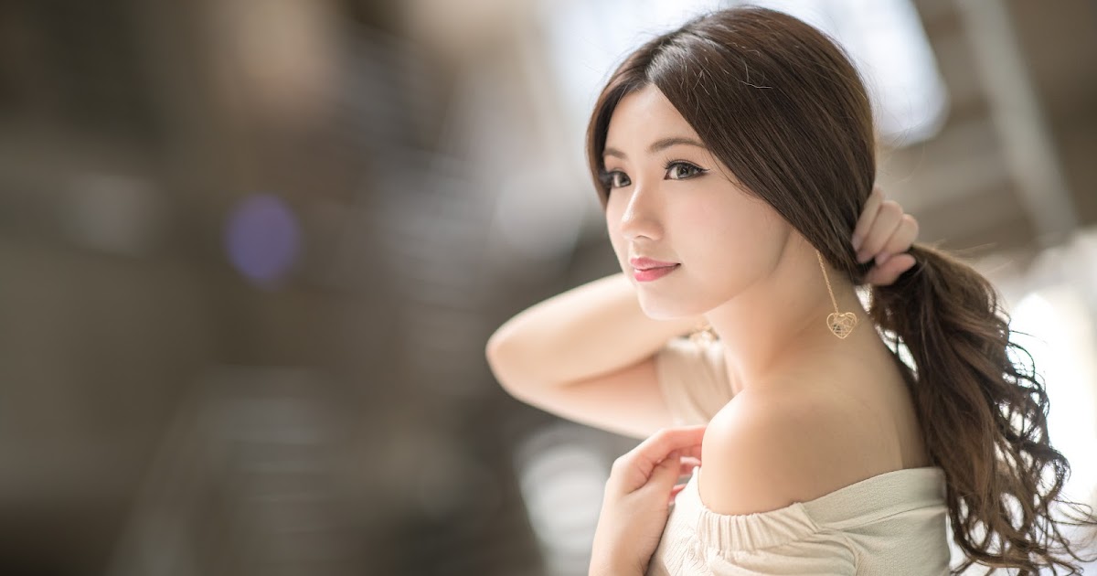 Hot girl…Ellen Chang