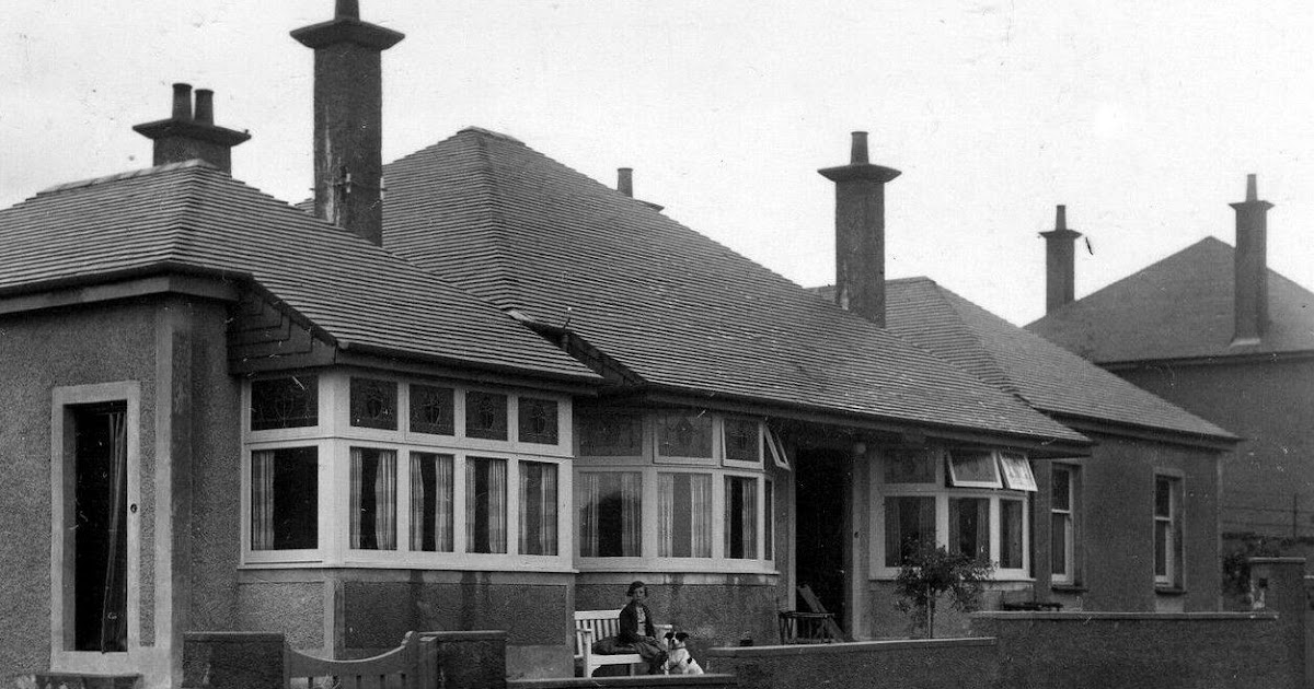 Tour Scotland Old Photograph Barr Crescent Largs Scotland