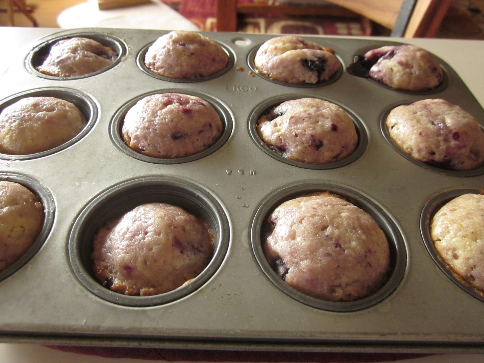 Fiddling thru Fiddlehead: Cranberry (and blueberry) Muffins