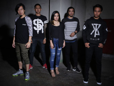 Lirik Lagu Killing Me Inside Hilang Lirik Lagu Terpilih Indonesia