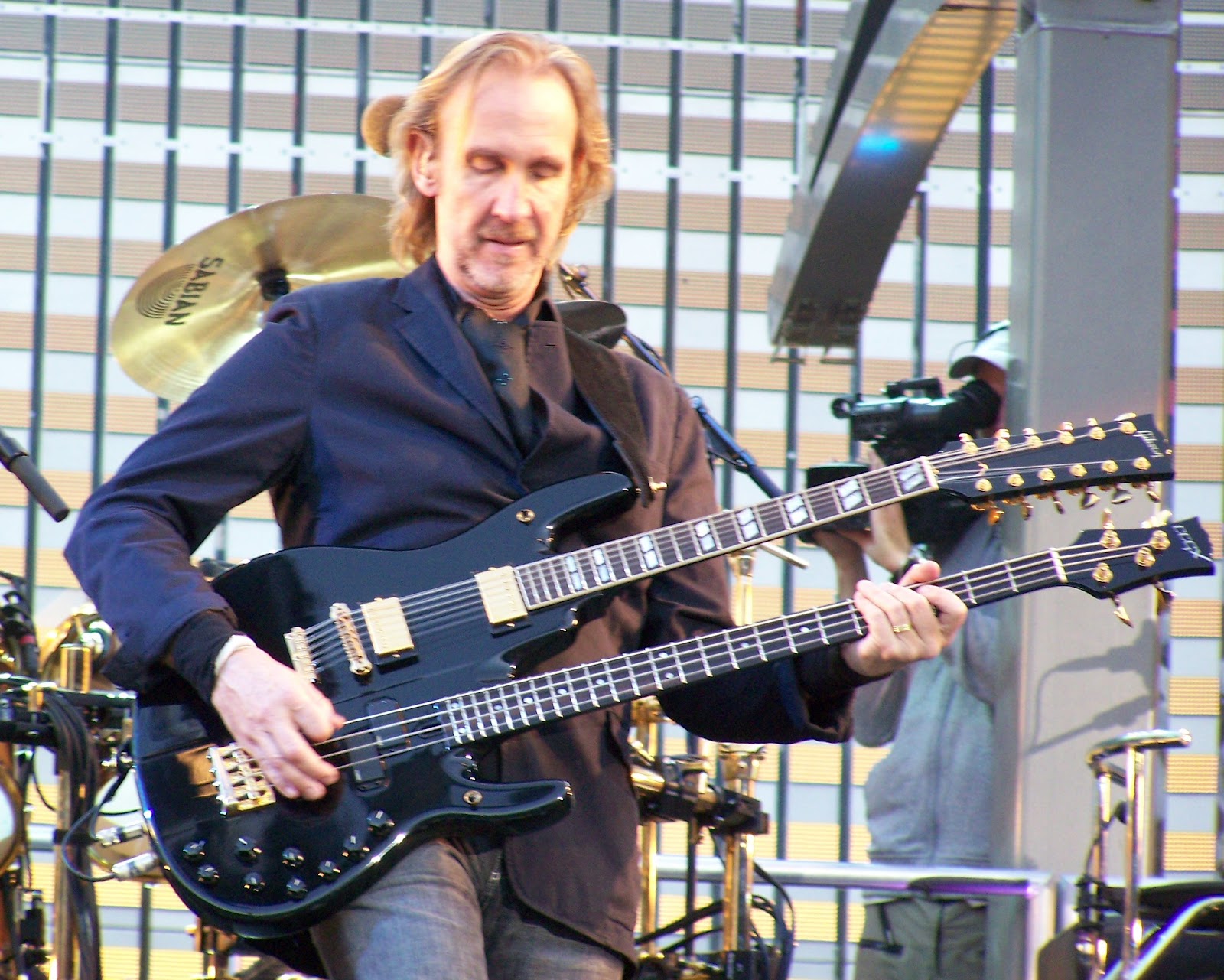 Third Music Blog: MIKE RUTHERFORD