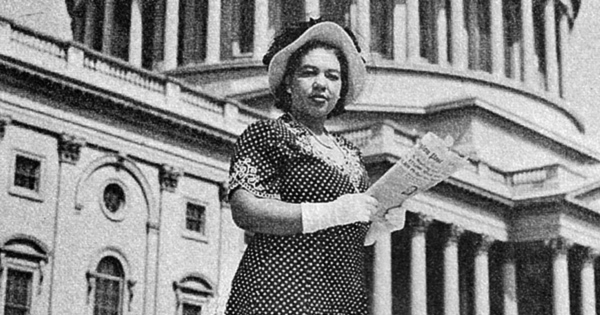 Meet the First Black Woman to Cover the White House