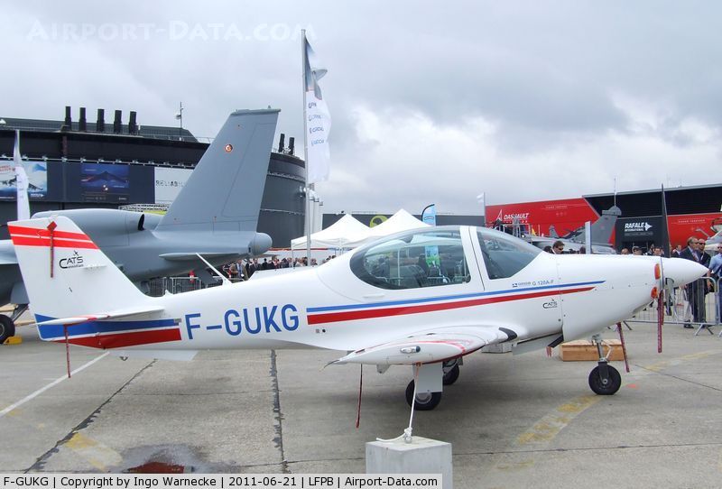 G120A Trainer and Aerobatic Aircraft