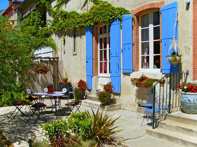 Our French Inspired Home French Inspired Patio Table Which is your