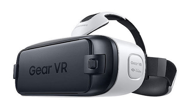 6. Compatible with VR GEAR; INNOVATOR EDITION Samsung Galaxy Note 7 is also compatible with the latest generation of VR Gear headset called the Samsung VR Gear; Innovation Edition. This new headset is compatible with Samsung Galaxy Note 7 through USB connector C, while also being compatible with the older model handsets via micro-USB adaptor that come included in your purchase.