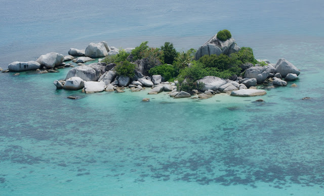 Berburu Pulau dan Pantai Indah di Belitung Rincian Biaya Wisata