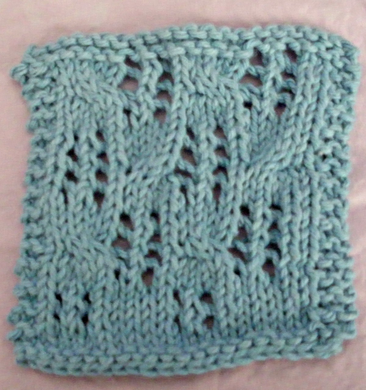 Knitting Swatches: September 20th 2017 Swatch - Seahorses