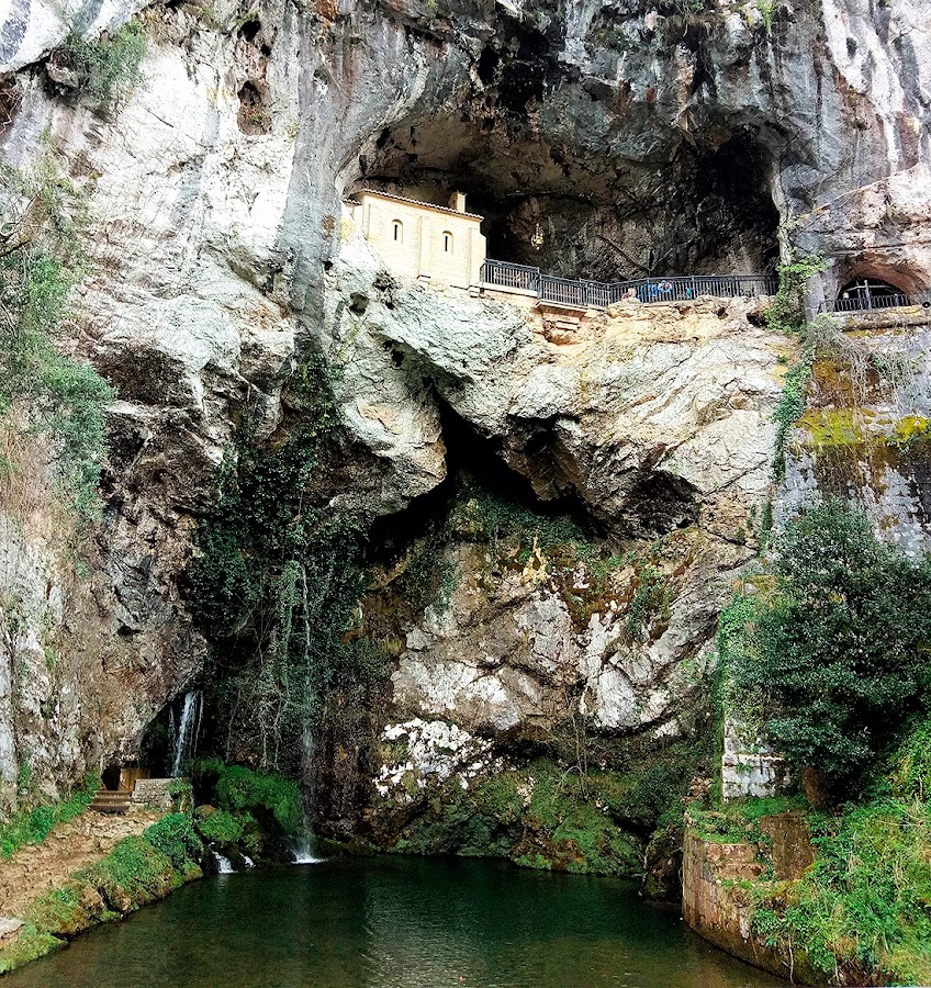 Santuario de Covadonga
