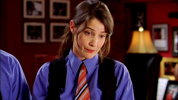 Cobie Smulders Movies And Tv Shows Movie and TV Cast Screencaps: Cobie Smulders as Tara in The Slammin