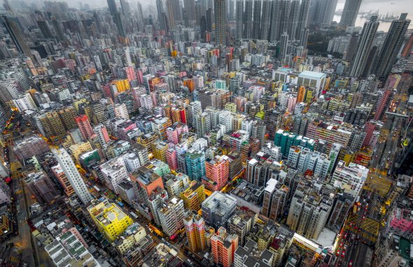Andy Yeung fotografia urbanismo cidades prédios céu hong kong arranha-céus super população