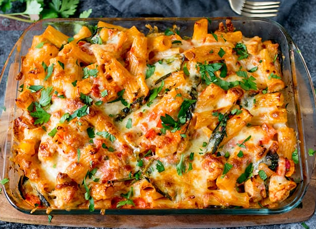 Cheesy Pasta Bake With Chicken And Bacon Recipe