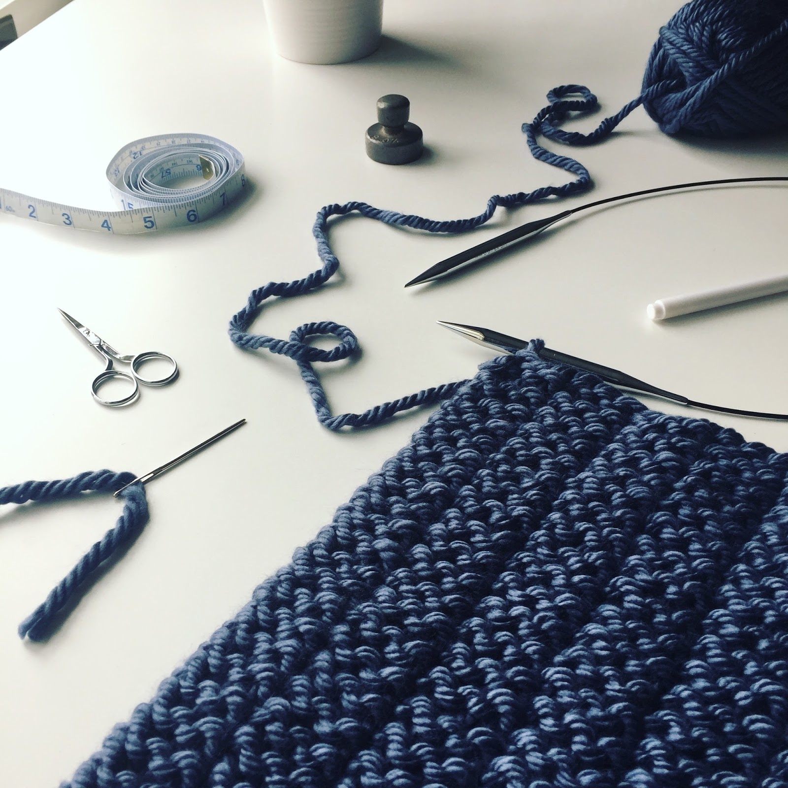Fifty Four Ten Studio: The Boulevard Blanket - Free Chunky Knitting Pattern -...