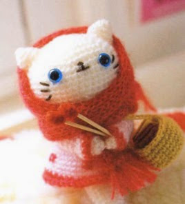 http://translate.google.es/translate?hl=es&sl=en&tl=es&u=http%3A%2F%2Fwww.instructables.com%2Fid%2FCrochet-White-Kitten-Doll-Mao-Mao%2F