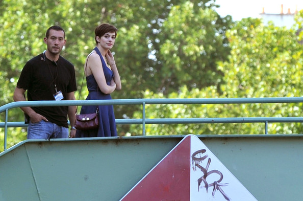 Trends Hairstyle Haircuts 2013: Try on Anne Hathaway's Hairstyle  Anne 