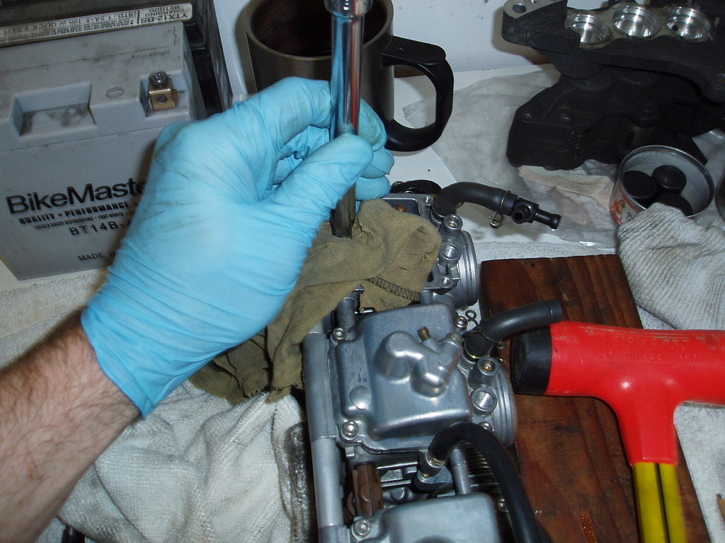 Bandit Files Bandit 1200 Carburetor Float Needle & Seat Replacement