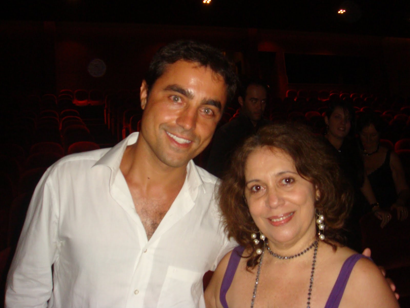 http://4.bp.blogspot.com/-Sv-EaDRXImU/TgEWq6_9PoI/AAAAAAAALrI/MNaM_V3cOSo/s1600/Ricardo%2BPereira%2Be%2BSonia%2BBayma.JPG