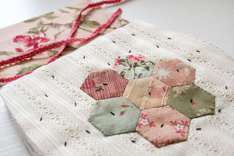 Patchwork Small Gift Bags DIY Tutorial Ideas!