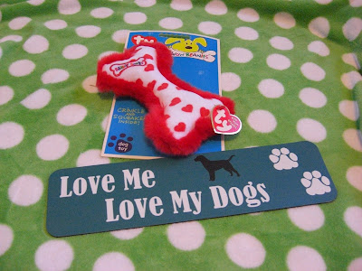 Picture of the dog toy & bumper magnetic