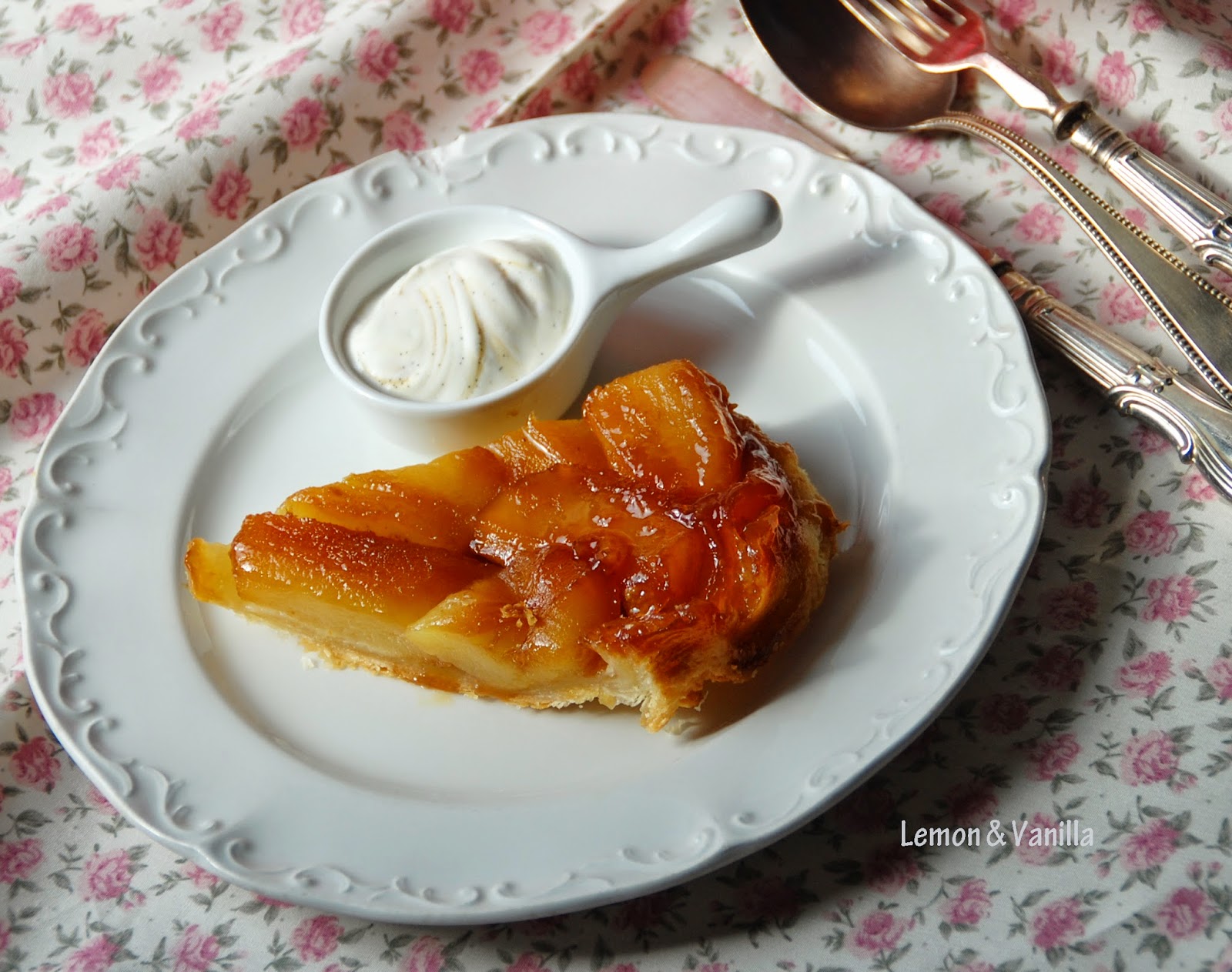 Lemon & Vanilla Apple Tart tatin / Tarte tatin de maçã.