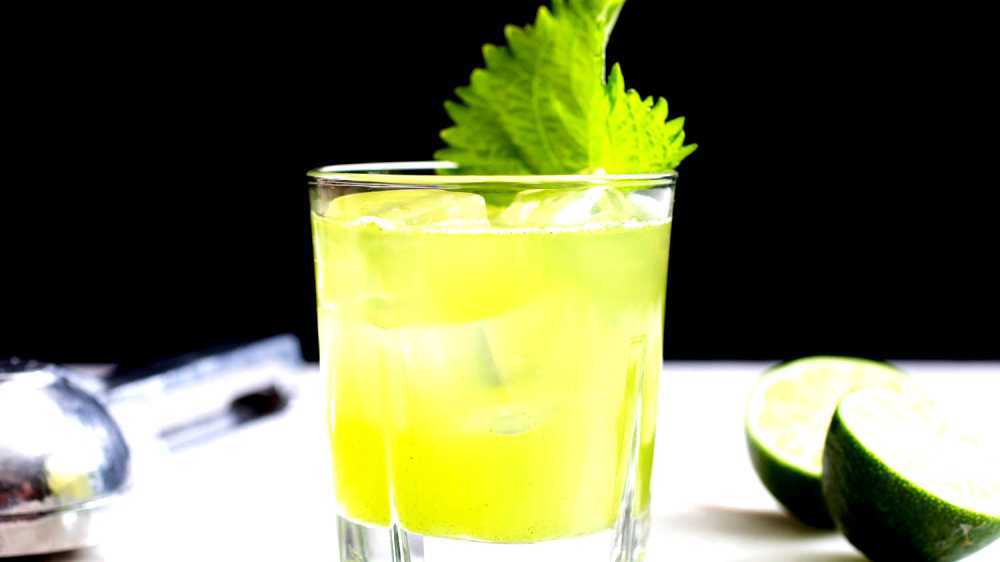 Nonalcoholic mixed drink