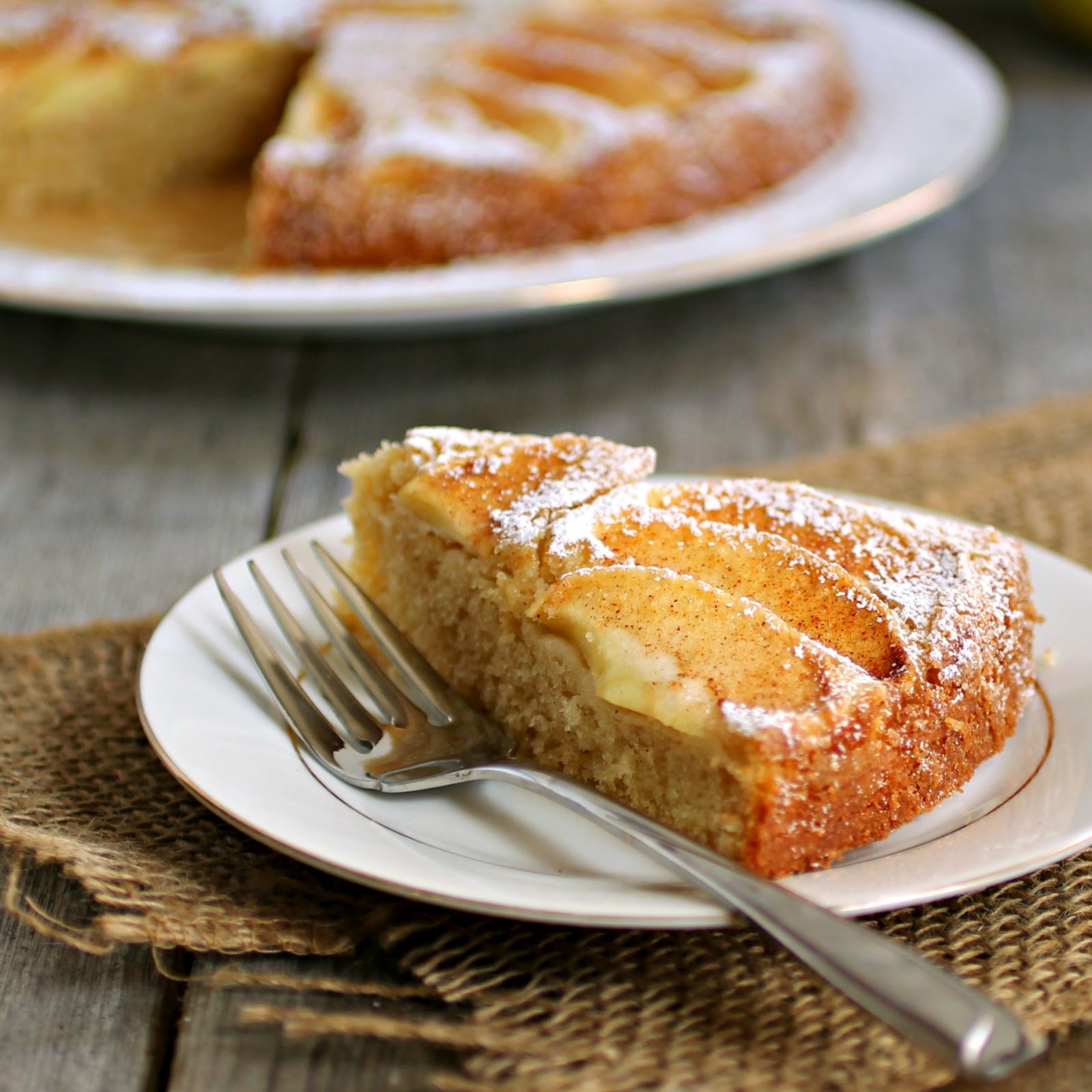 Hungry Couple Simple Apple Cake