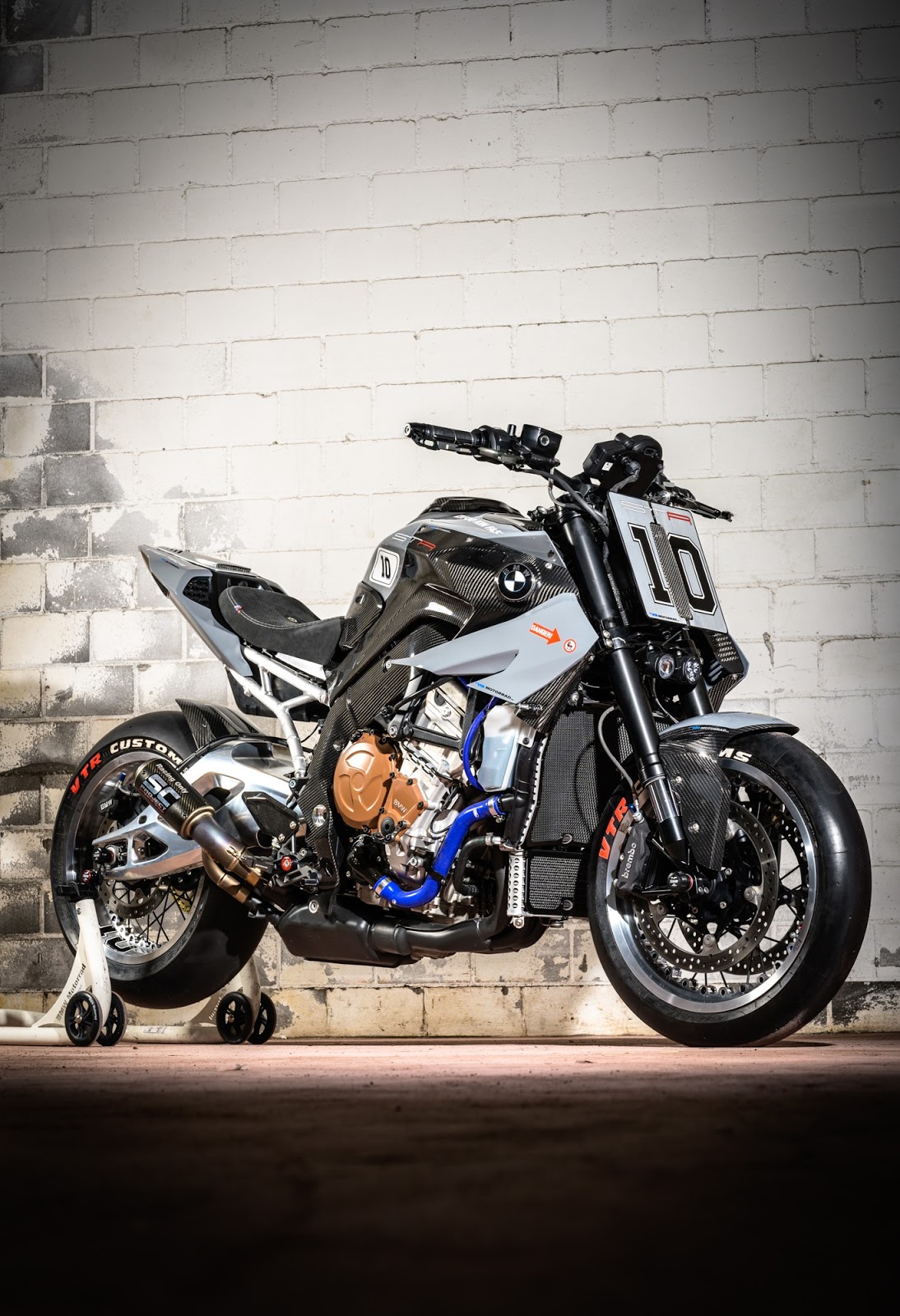 VTR Customs S1000 XR "STR 10" RocketGarage Cafe Racer Magazine