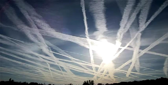 chemtrail gökyüzü