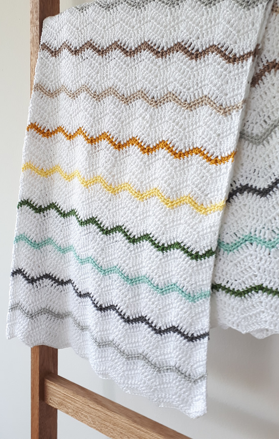 Crochet zig zag blanket, crochet chevron blanket | Happy in Red Crochet zig zag blanket, crochet chevron blanket | Happy in Red
