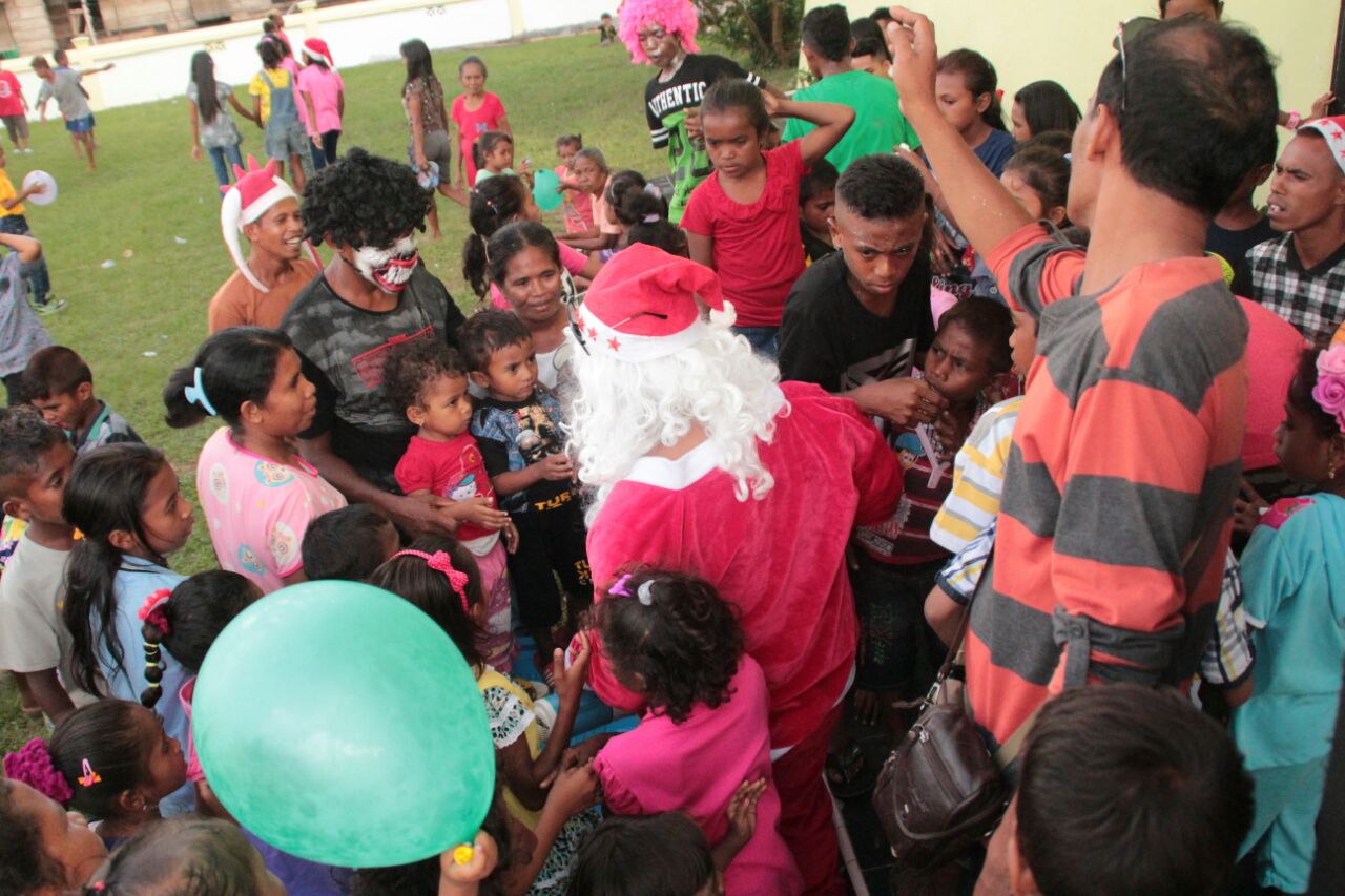 The ROMP Family 30+ Ide Hadiah Natal Anak Sekolah Minggu