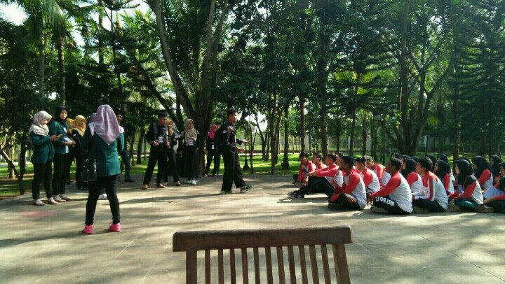 Foto kegiatan outdoor ASES PBI UM Metro