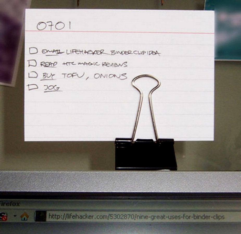 Chuck's Fun Page 2 Neat things you can do with binder clips