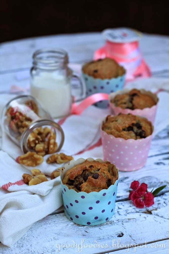 GoodyFoodies Recipe Banana Nut Muffins (Paula Deen)