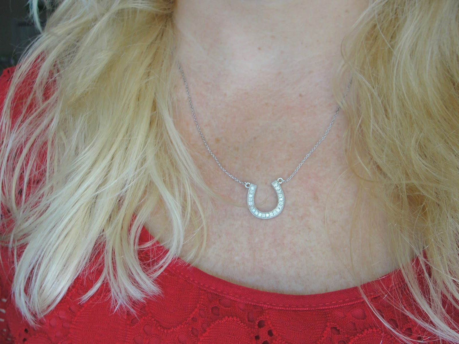 DIAMOND HORSESHOE NECKLACE by Glitz Design