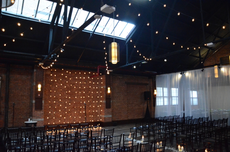 Universal Light And Sound String Lights In Circular Pattern 26