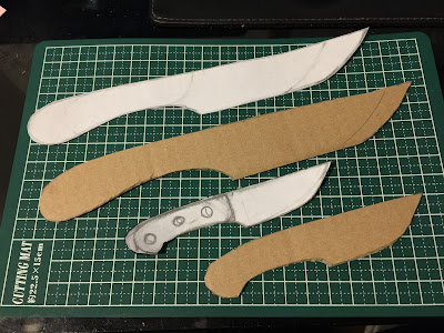 EKIBOTOM: ナイフの型紙とか作ってみた