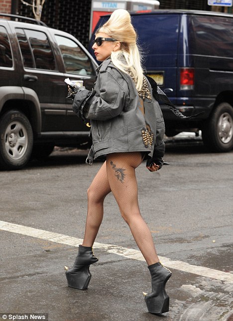 LADYGAGA.jpg