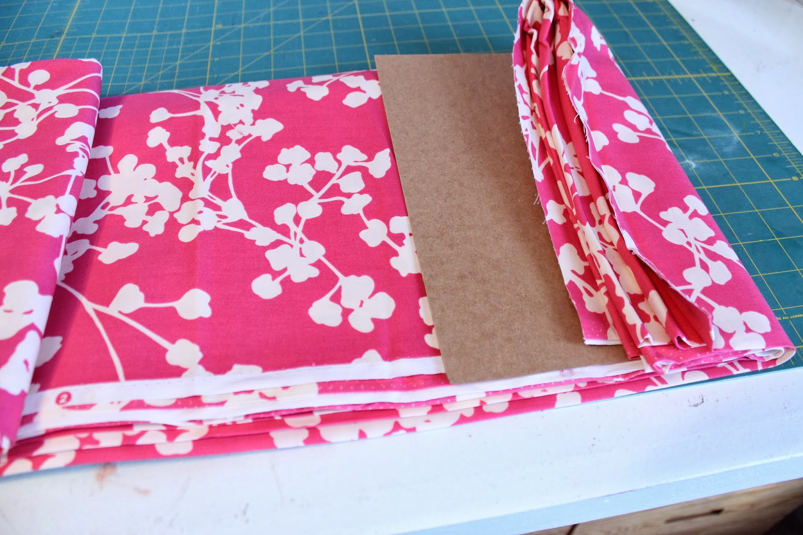 Park and Darwin TUTORIAL how to fold and store your fabric yards