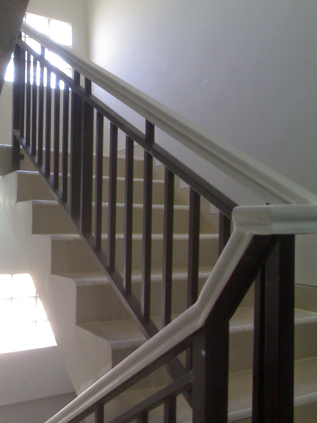 harga railing tangga  dan balkon minimalis murah 