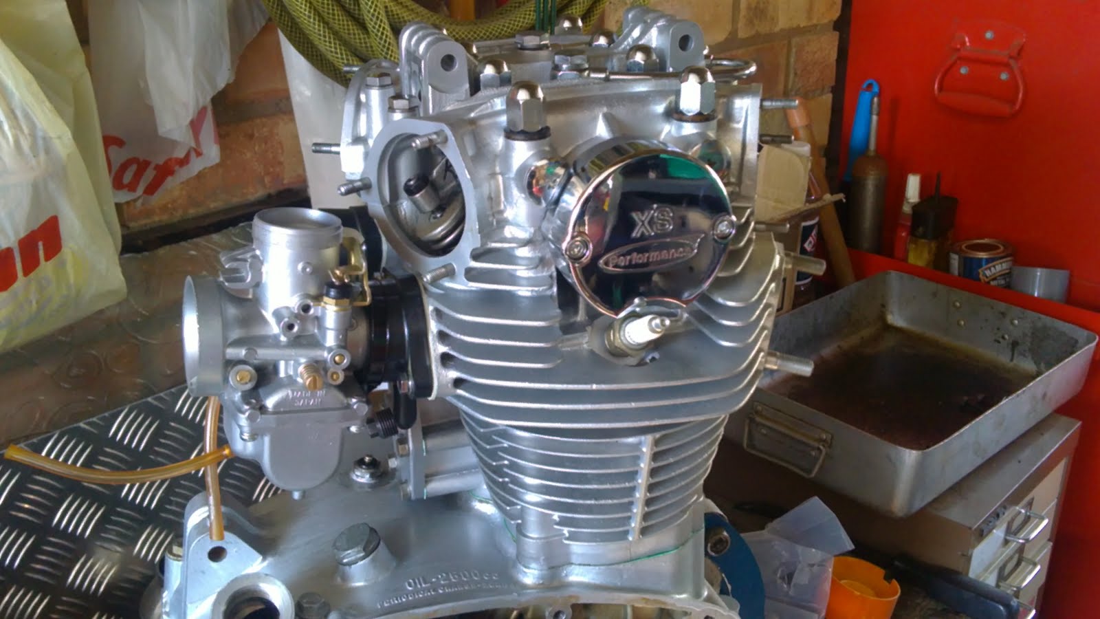 Bikes & Things Beside the Seaside XS 650 Engine continued