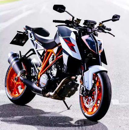 KTM_Superduke_1290_R KTM_Superduke_1290_R