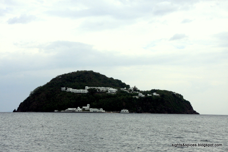 Sights and Spices: Sights: Bellarocca Island Resort - The Beautiful Rock