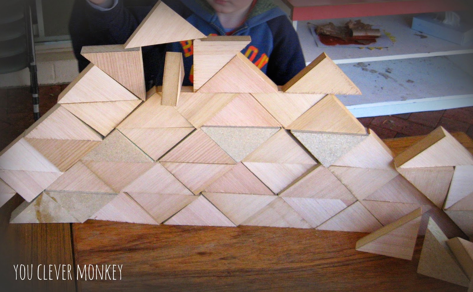 Beautiful stuff preschool project.  Find more information at http://youclevermonkey.com