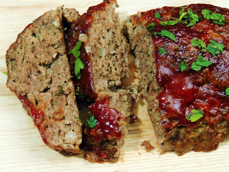KETO VERSION INCLUDED - This super easy to make classic meatloaf recipe it one that my Mom used to make and is the best meatloaf Monday recipe ever! See the notes for Keto friendy adaptations. #keto #beef #easy #meatloaf #lchf #lowcarb #recipe | bobbiskozykitchen.com