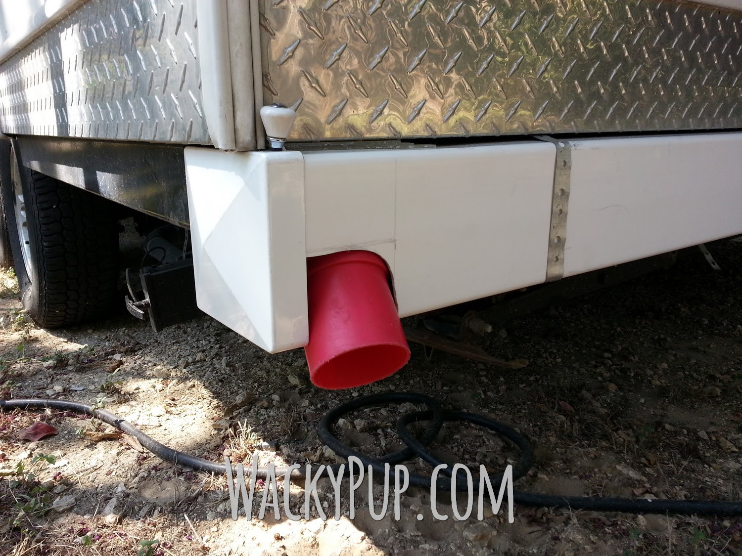 Wacky Pup How To Add A Two Compartment Sewer Hose Storage