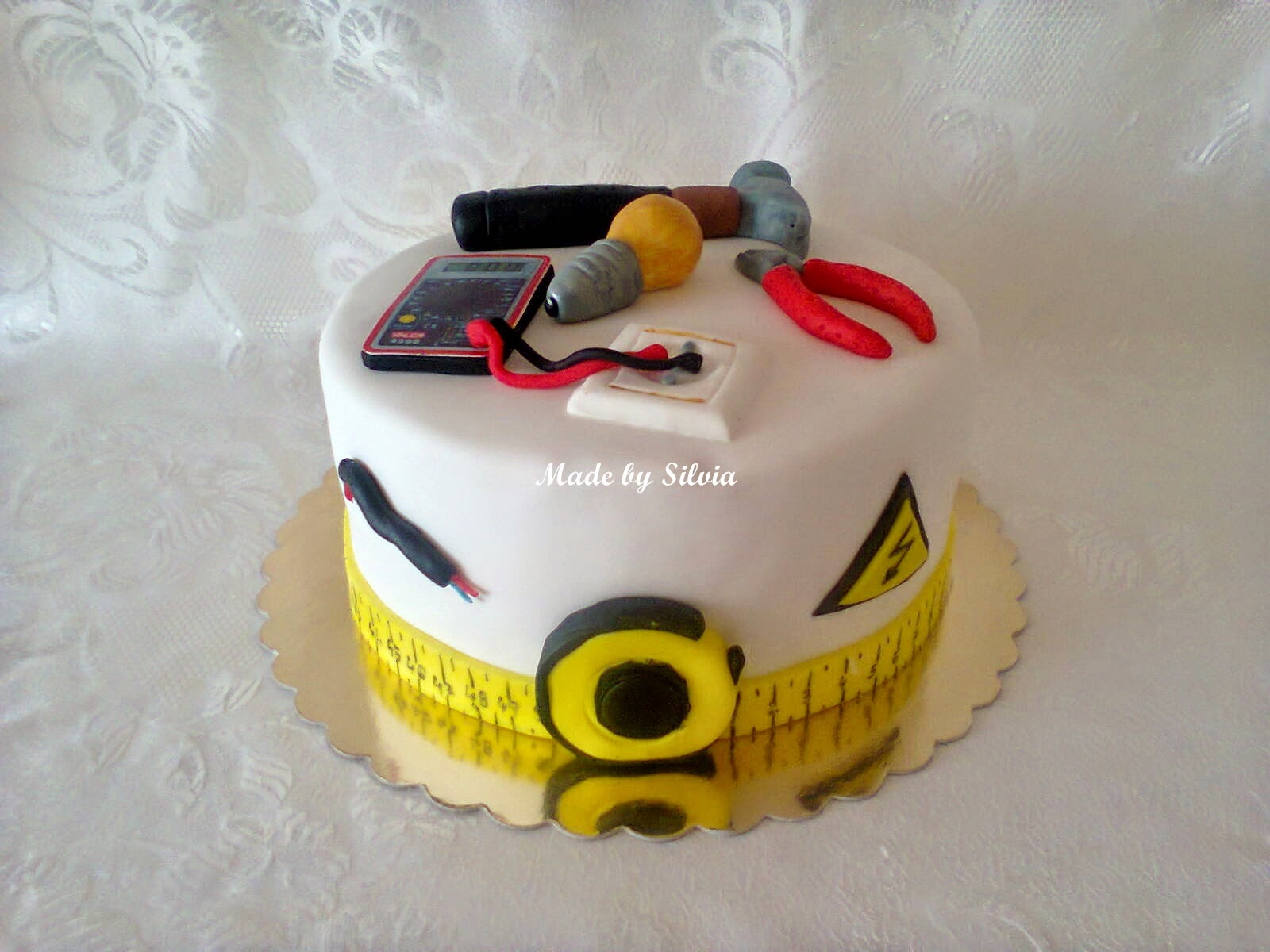 Tort pentru un electrician