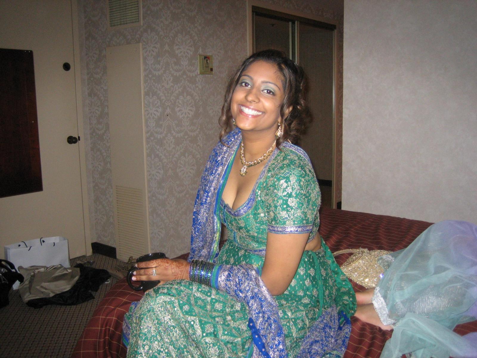 Free Cute Indian College Girls And Pakistani Girls And House Wife Biography The Nest Desi
