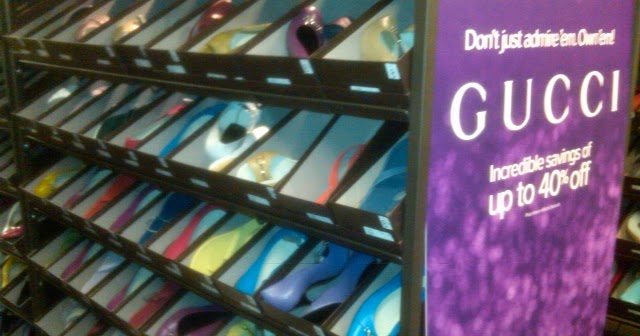 dsw sells gucci