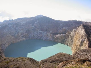 Danau vulkanotektonik Danau vulkanotektonik