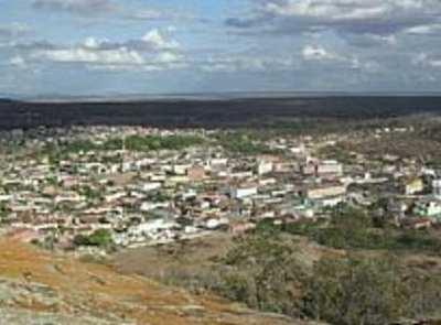 Fora de área chuvosa, Andorinha, Chorrochó e Uauá entram em emergência por estiagem Fora de área chuvosa, Andorinha, Chorrochó e Uauá entram em emergência por estiagem