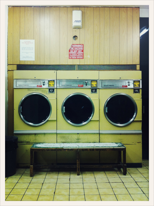 SphotographS Laundrette